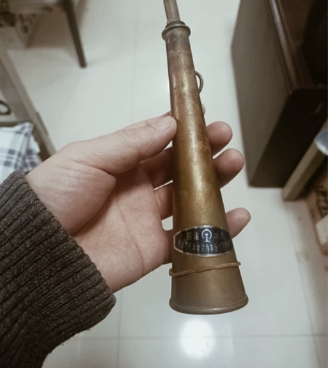 小铜号 铜号 铜器 能吹响 品相如图一物一...