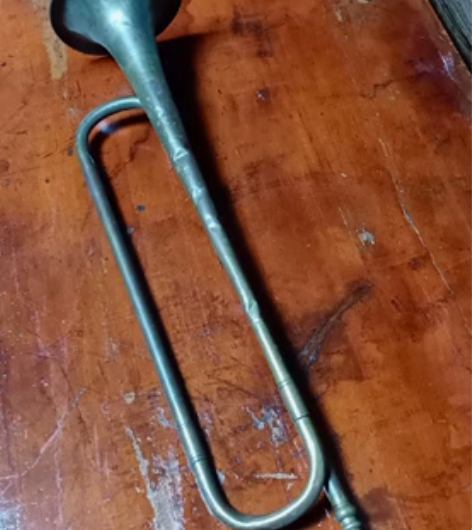 铜小号，可正常吹响 感兴趣的话点“我想要”...