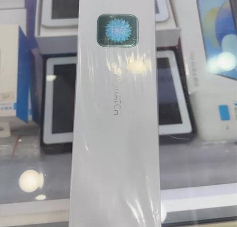 出OPPO手表Watch41mm浅粉，表带...