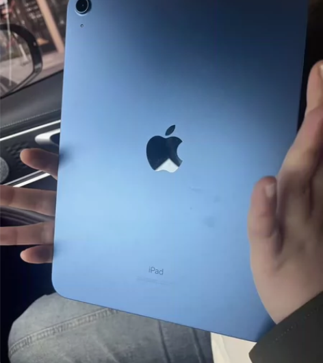 大学生急出一手在保ipad10代,内存64...