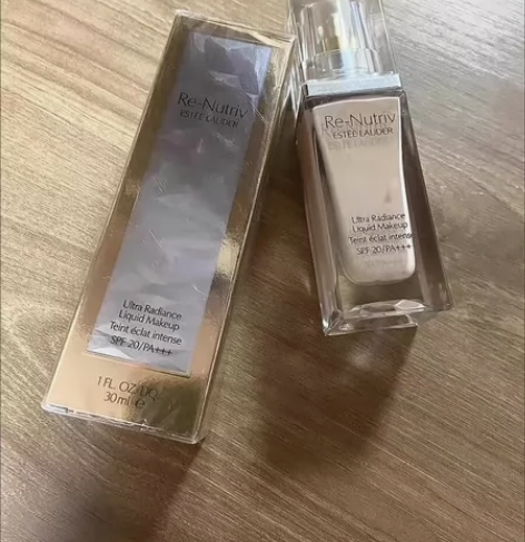 【国内现货】雅诗兰黛白金级养肤粉底液宝石粉...