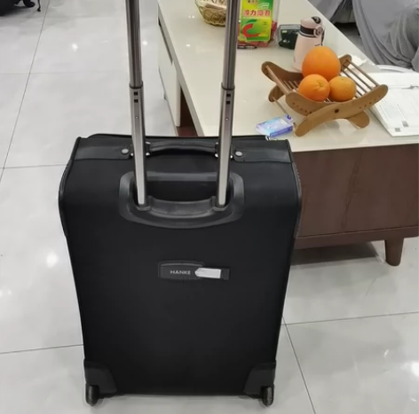 汗客品牌行李箱，大容量耐用结实，牛津布，两...