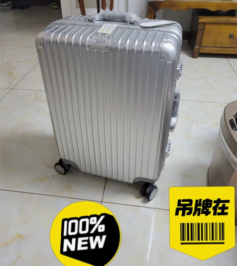 22寸拉杆箱,尺寸24-42-60,全新!...