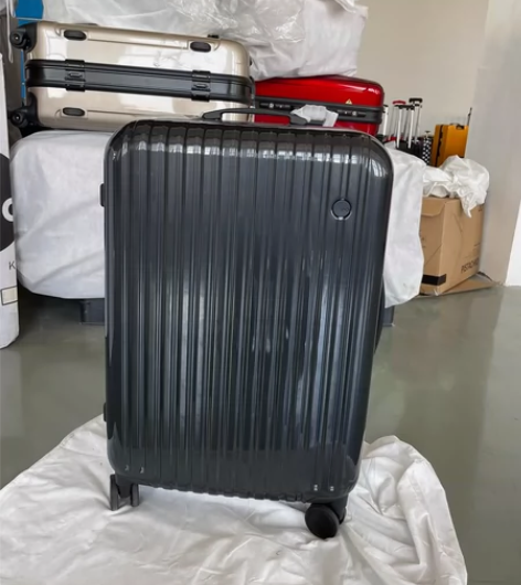 ito行李箱25寸黑色,行李箱/旅行箱/拉...