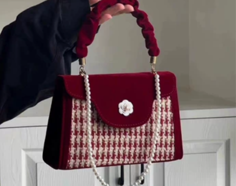 小红书同款茶花红色结婚婚包千鸟格斜跨包珍珠...