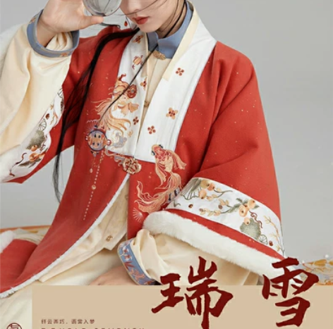 七月夕 瑞雪毛呢半臂，仅拆吊牌防水洗标试穿...