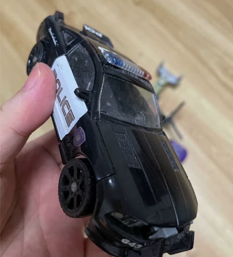 孩之宝变形金刚09电影2 加强级d级 审讯...