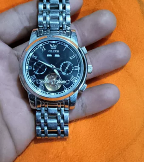 男士手表欧利时，买来半年了，现在不喜欢带了...