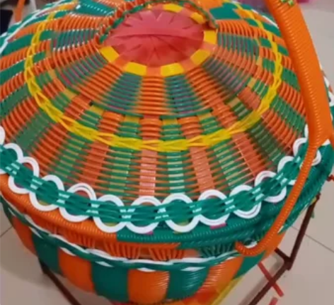 纯手工编织PE塑胶藤条手编筐编制篮手提篮水...