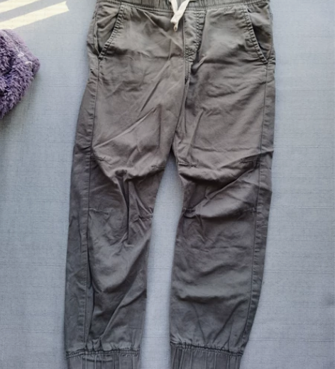 HM单层束脚休闲裤～5～6岁孩子穿，新旧如...