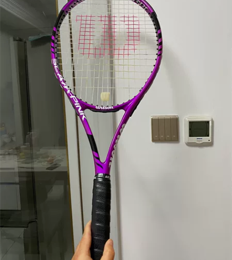 拍子打过一两次，瑕疵见图，适合新手学习打网...