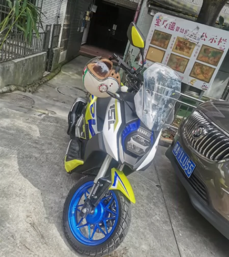 个人车 置换125踏板,也可卖,看上私聊我...