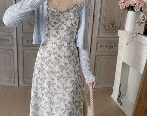 大码女孩的夏天 法式温柔风修身显瘦吊带碎花...