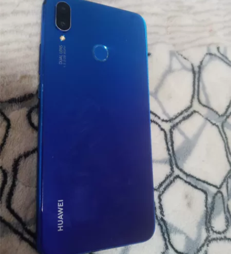 华为 nova3i 6+128 无维...