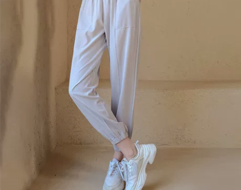 大码运动裤女秋冬季宽松显瘦跑步健身束脚裤胖...