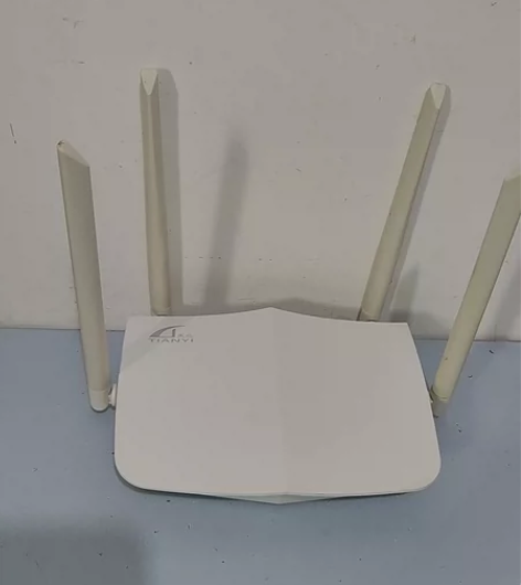 天邑魔方路由器TY300路由器 实拍图，功...