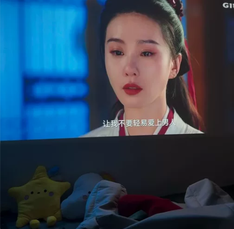 【出闲置】转卖原价2399元投影仪超高清4...