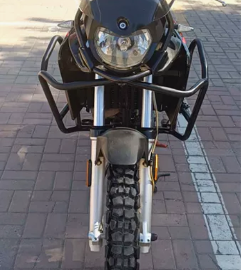 阿普利亚adv150高配 前轮21寸，后轮...