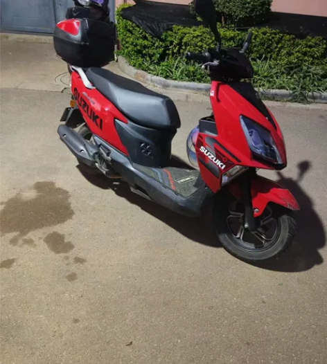 #Suzuki/铃木  铃木uy小踏板 代...