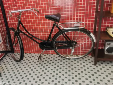 上海永久自行车，老物件，有收藏价值。成色很...