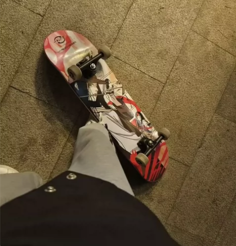 DBH滑板初学者男女成人专业双翘板腾讯动漫...