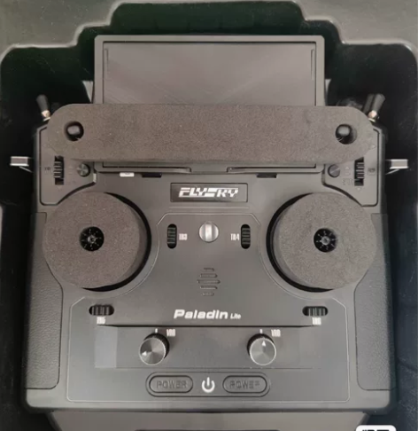 富斯pl18 lite遥控器，卡勃力特原厂...