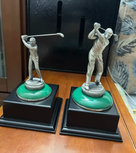 高尔夫雕塑。日本中古纯锡制高尔夫球手雕像。...