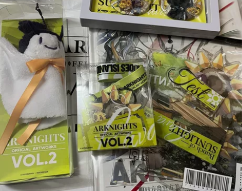 #明日方舟 官方美术设定集周边 立牌 30...