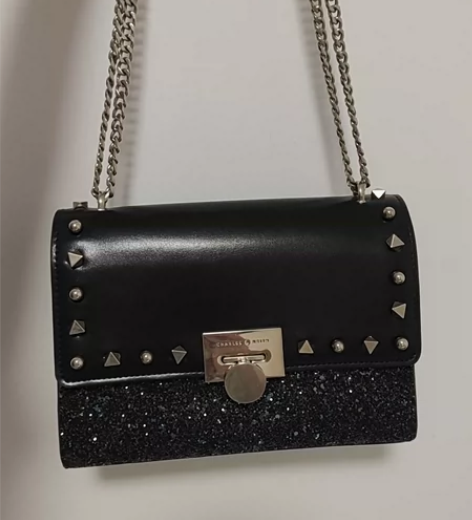 CK链条包，单肩斜挎都可以，实拍图，细节可...