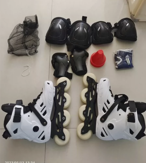 溜冰鞋成人轮滑鞋男女成年专业滑冰鞋单排大学...