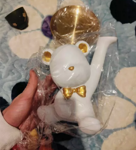 小熊摆件，大小如图所示，仅限自提 感兴趣的...