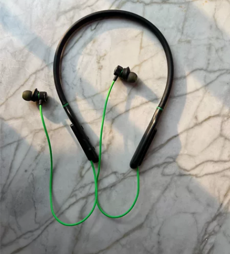 运动耳机,功能完好 感兴趣的话点“我想要”...