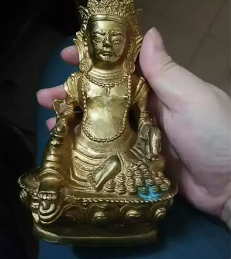 旧藏 鎏金 铜佛像 一尊旧藏 鎏金 铜佛像...