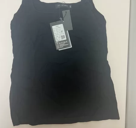 针织背心 当时薇雅买的 尺码：2xl 25...
