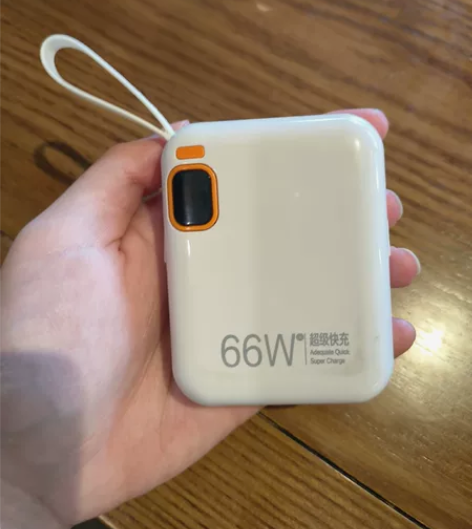 二手充电宝几乎全新出 余量不多!余量不多!...