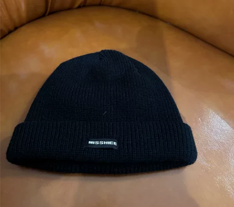 黑色 瓜皮帽（男女都可以带） 感兴趣的话点...