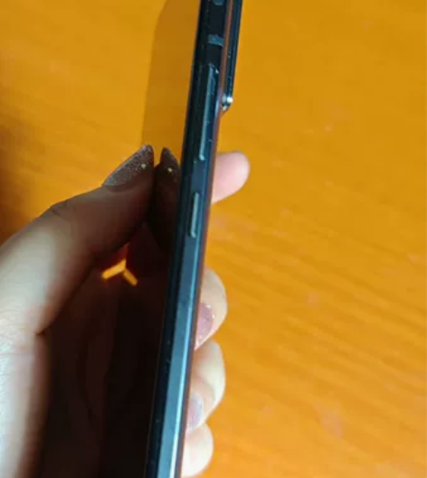 ?努比亚 红魔6r 8g+128 21年十...