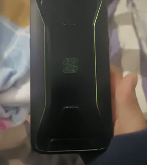 黑鲨1纯原装配件齐全 感兴趣的话点“我想要...