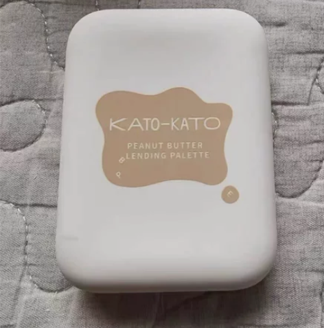 kato三色修容盘 几乎全新 18元包邮 ...