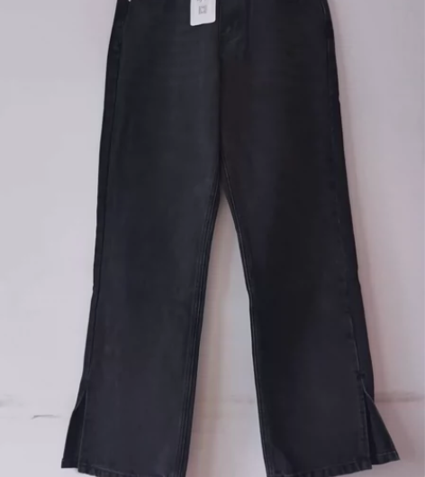 牛仔裤女阔腿裤开叉裤，店里剩下的还有70件...