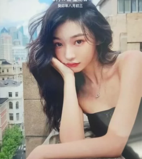 现在出一台苹果IPad 2019内存128...