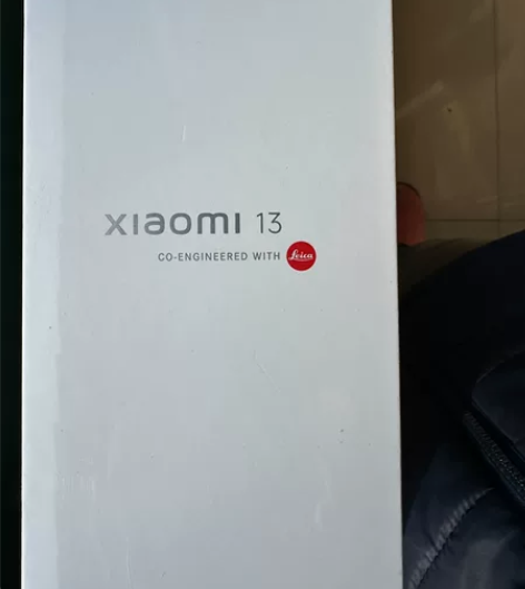 小米13,8GB+256GB存储,全新未拆...
