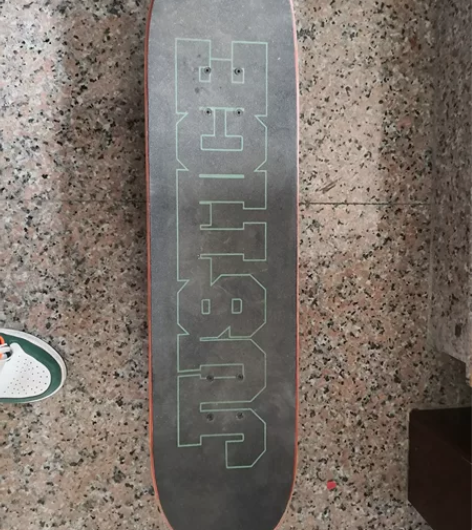 （暂时发不了货）justice滑板，吃灰了...