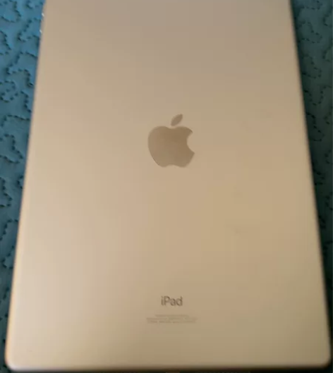 ipad8，2020 银色 128g 一直...