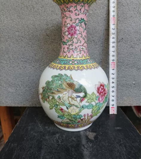 约7.80年代的，景德镇老厂货出口创汇花瓶...