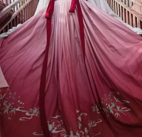 御篇原创汉服留香正版现已关店 M码洗过一次...