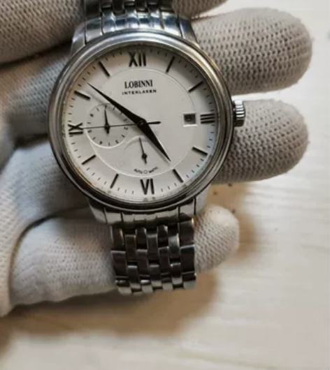 男表 全自动机械表，精钢表壳，除日历不好用...