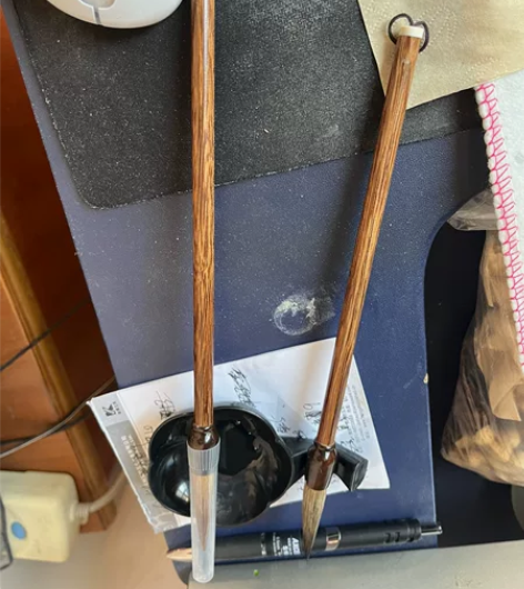 专业级狼豪中号笔，不开叉，1只15元，2只...