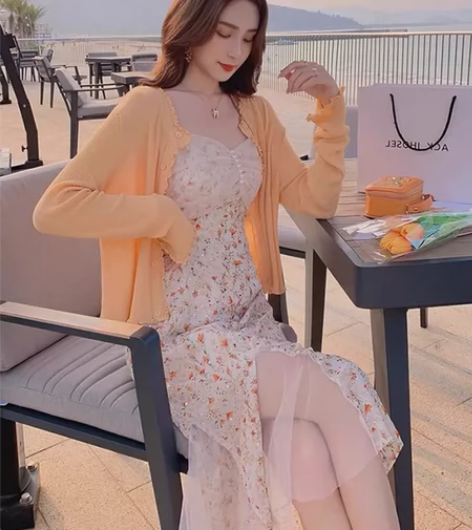 春夏2023新款女气质温柔风法式茶歇碎花吊...
