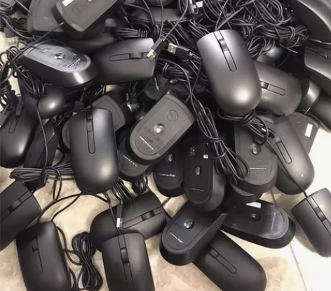 二手戴尔MS116鼠标特价处理 10元一个...